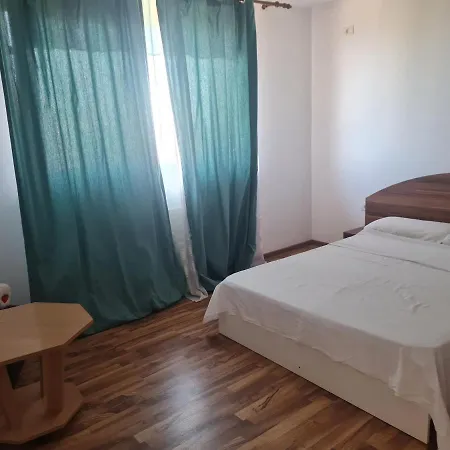 Vila Aida * Două Mai